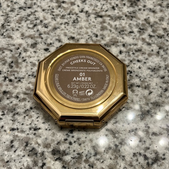 Fenty Beauty Cheeks Out Freestyle Cream Bronzer Amber - Picture 4 of 5